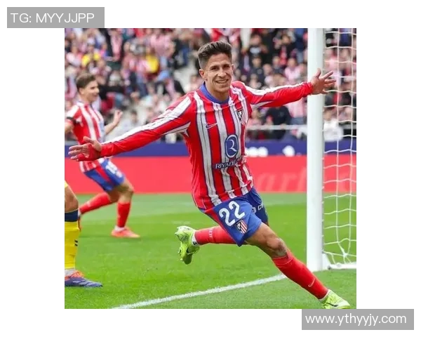 俄罗斯维吾尔足球明星的崛起与挑战：跨文化背景下的运动传奇