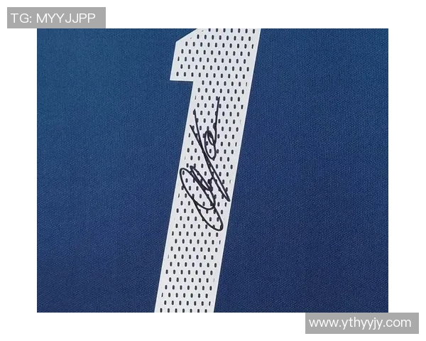 如何通过正确渠道购买德国足球明星的周边商品和签名球衣